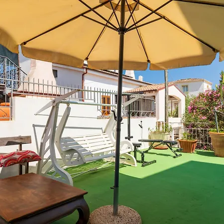 Flamingo Gasthuis Santa Maria Navarrese